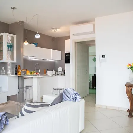 Relax House 아파트
