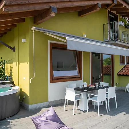 Relax House