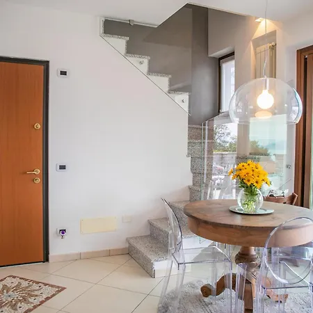 Relax House